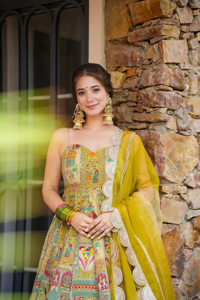 EXCLUSIVE SHOOT DESIGN – ANARKALI GOWN LAUNCH - Maa Kaali Creations