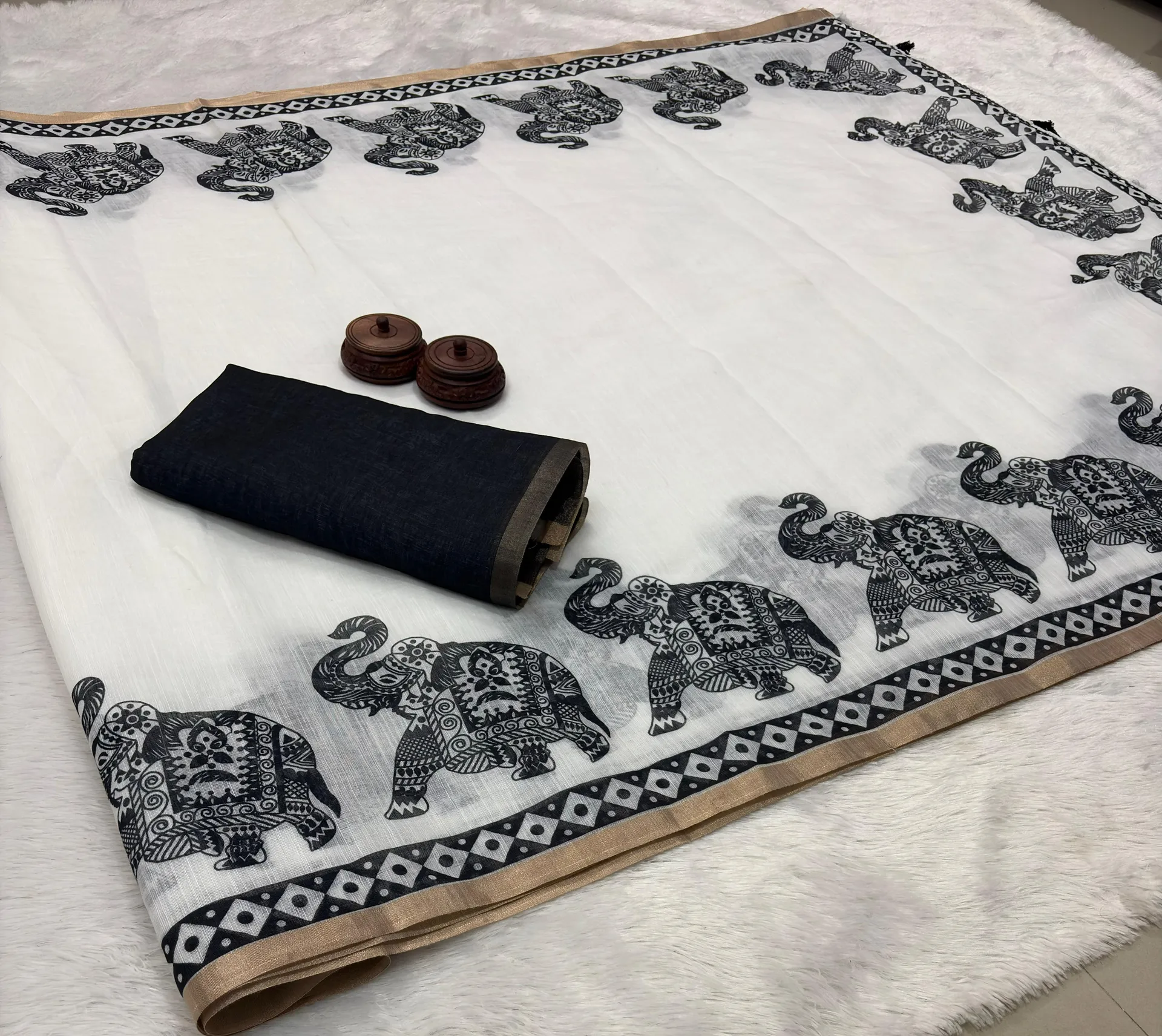 Pure Linen Cotton Saree with Digital Print & Zari Border