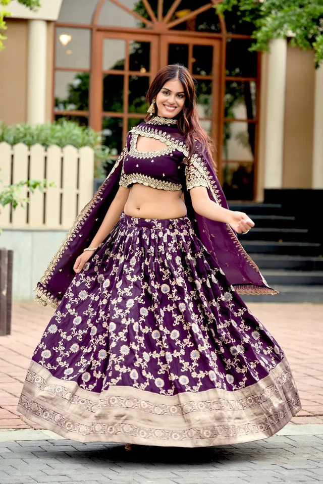 Real Modeling Party & Wedding Wear Lehenga Choli Set - Best lehenga choli at Maa Kaali Creations