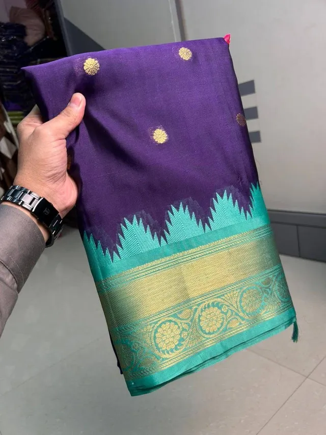 Royal Blue Banarasi Silk Saree with Golden Buti & Contrast Zari Border - View 4