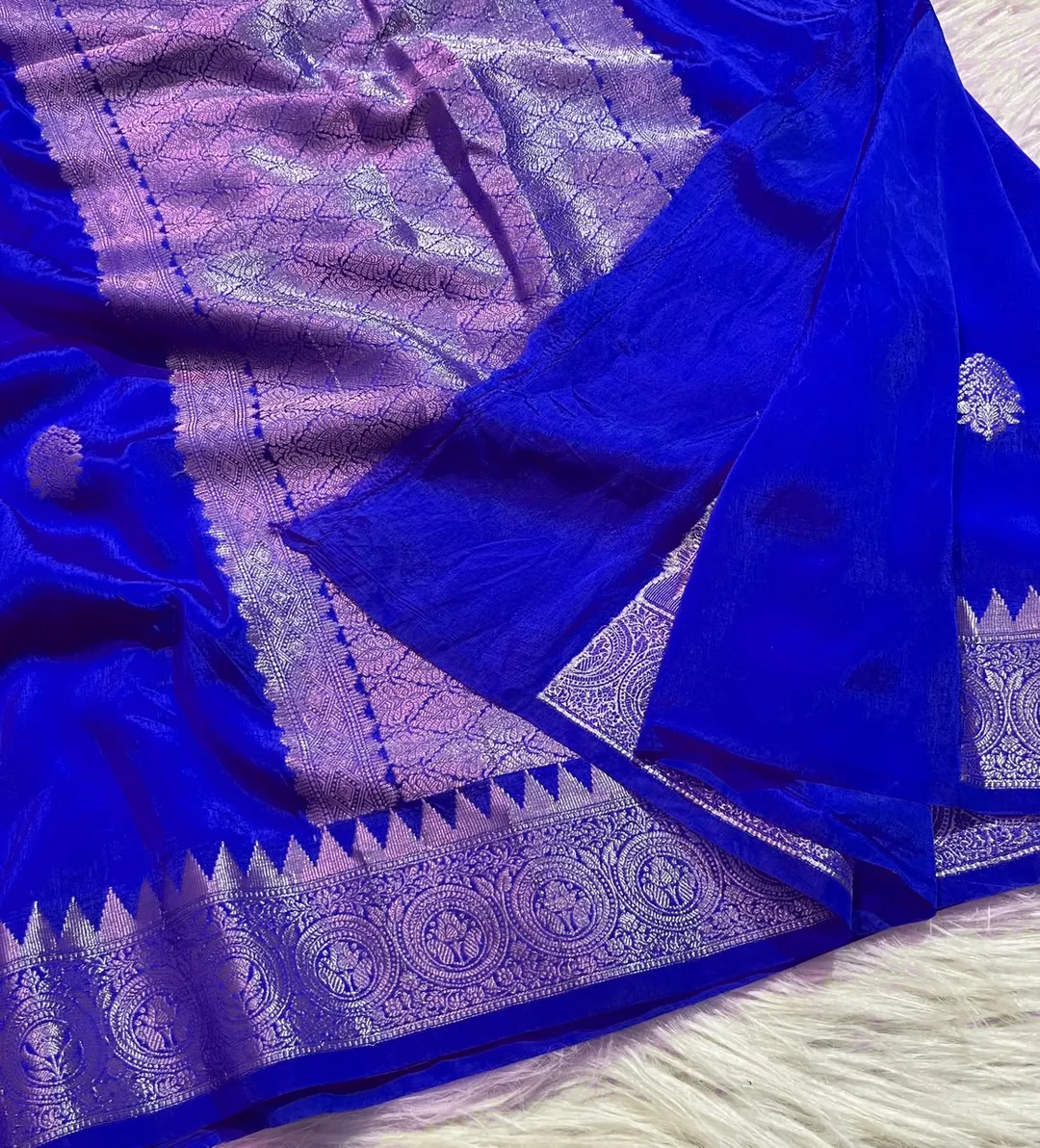 ROYAL ELEGANCE WITH BANARASI TRADITION - View 4
