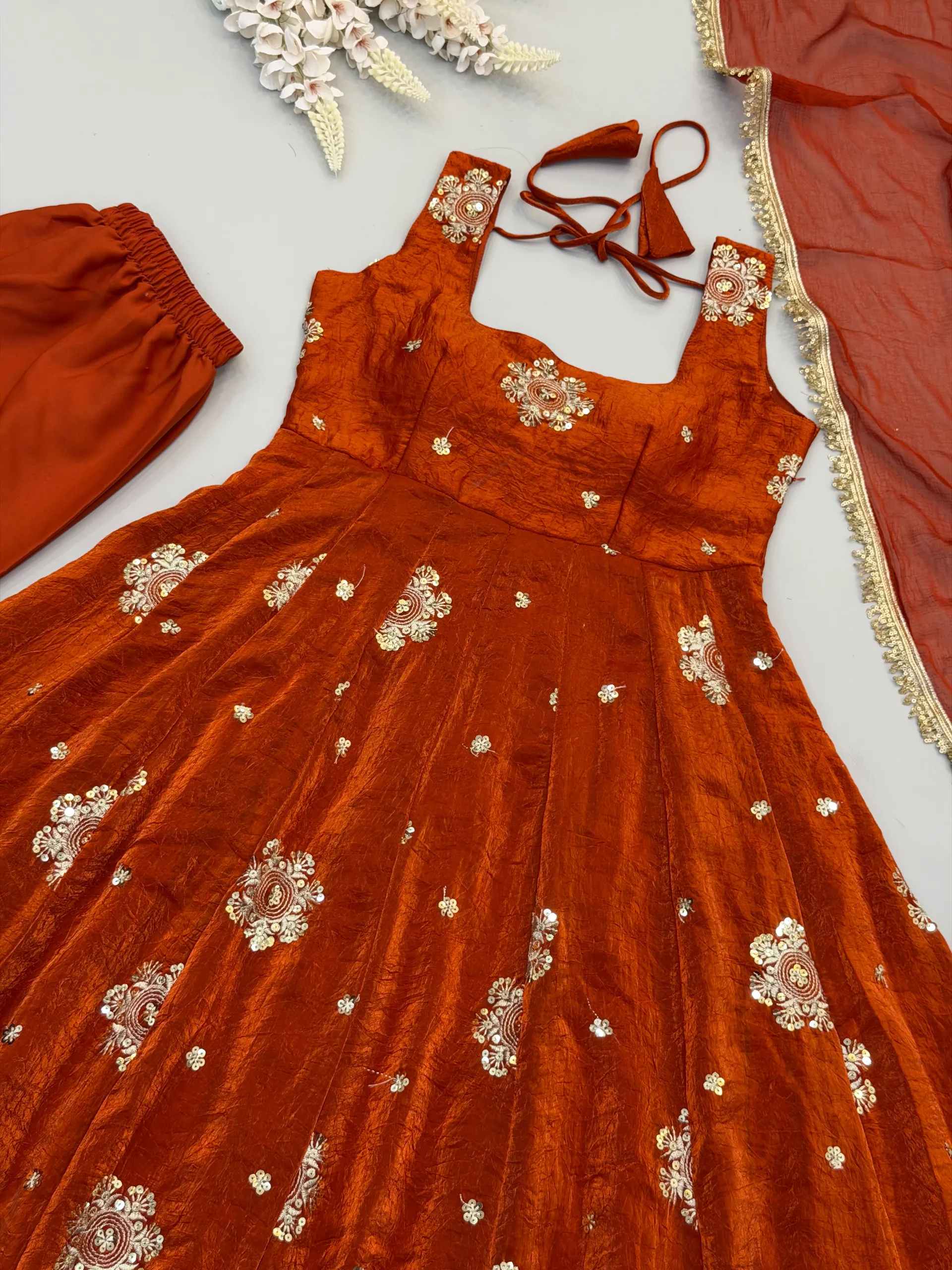 WOMEN’S ETHNIC WEAR | EMBROIDERED GOWN SET - View 4