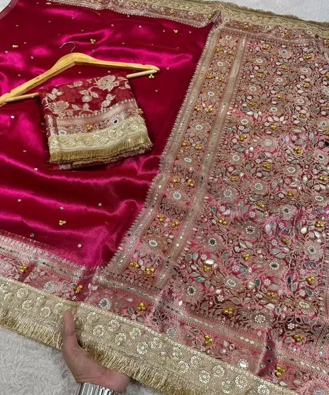 Banarasi Soft Tissue Silk Mirror, Ghungroo & Stone Work Saree - View 3