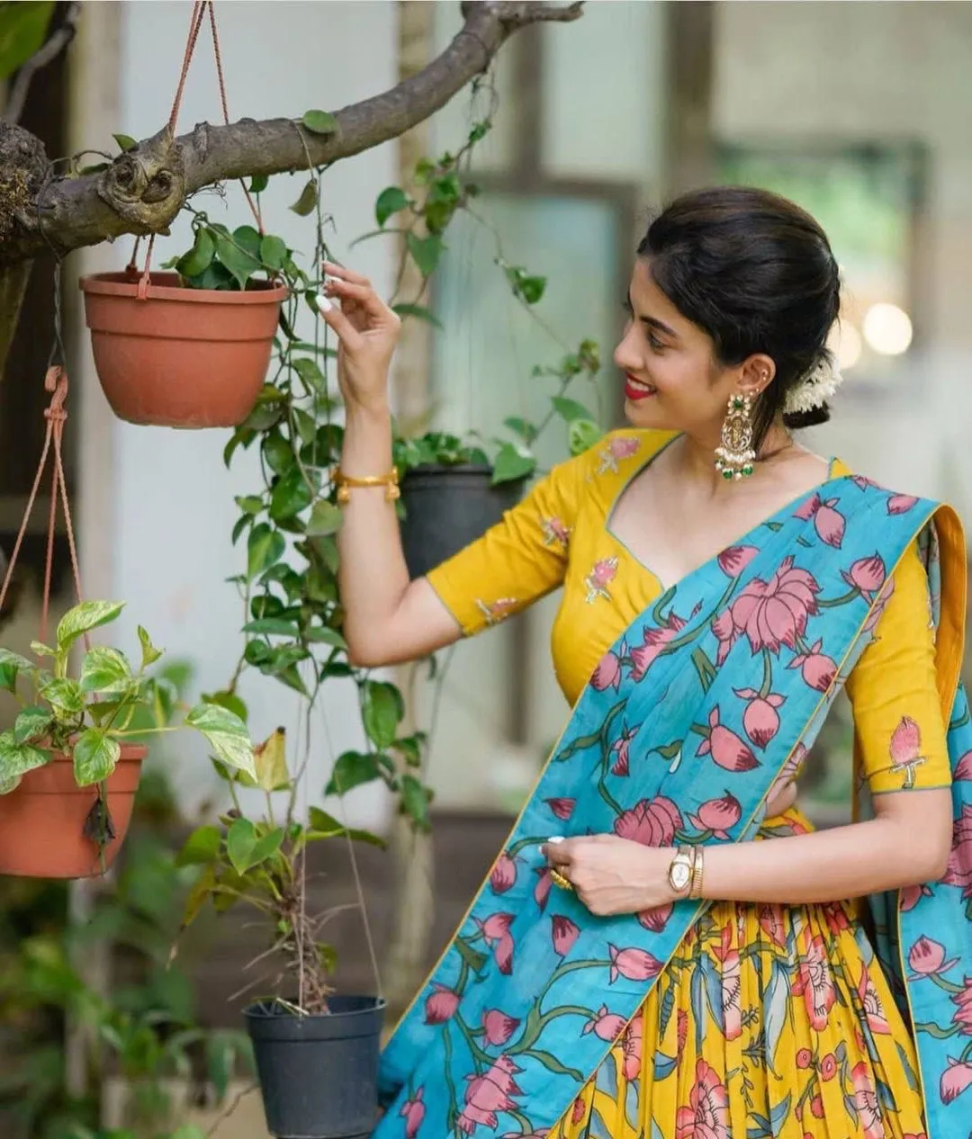 Kalamkari Print Lehenga Choli Set - View 2