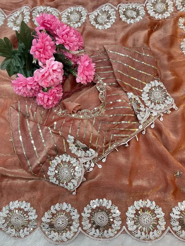 Pure Soft Fendy Chiffon Two-Tone Saree (With Stitched Blouse) - View 2