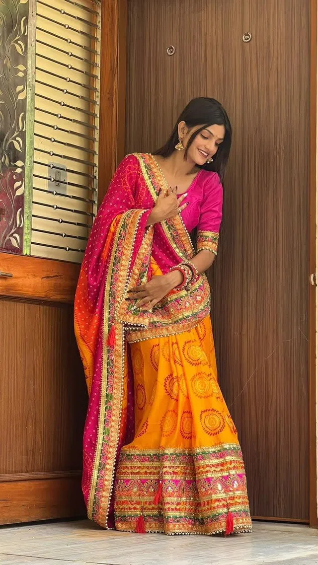 Premium Bandhej Moss Chiffon Saree - Gota Patti - View 7