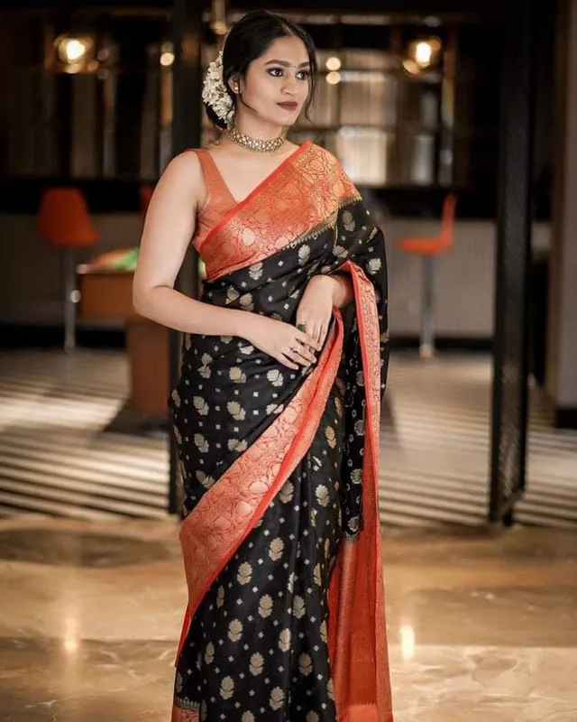 City of Banaras - Exquisite Banarasi Semi-Georgette Silk Saree