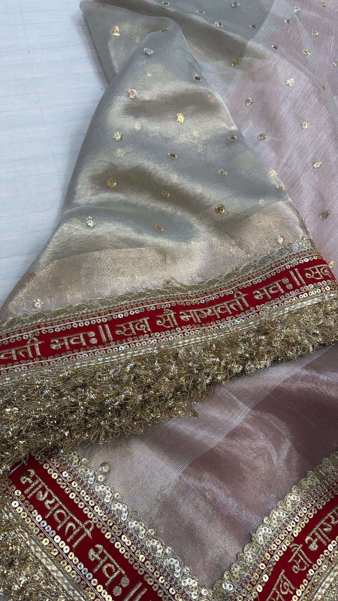 Banarasi Premium Tissue Silk White-Red Saree - View 5
