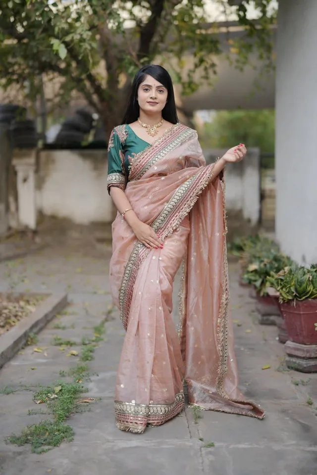 Adorable & Most Beautiful Designer Banarasi Crush Saree - View 5