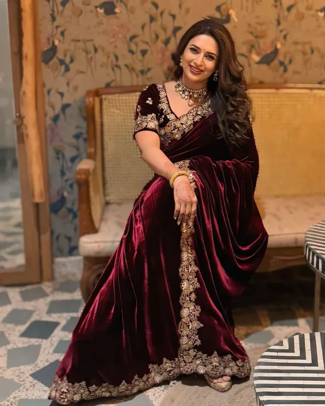 Designer Velvet Saree with Sequin & Jari Work