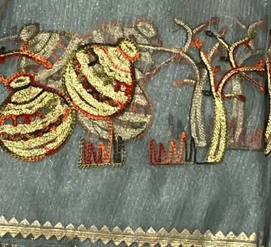 Combo: 2 Embroidered Net Sarees - Floral Border - View 7