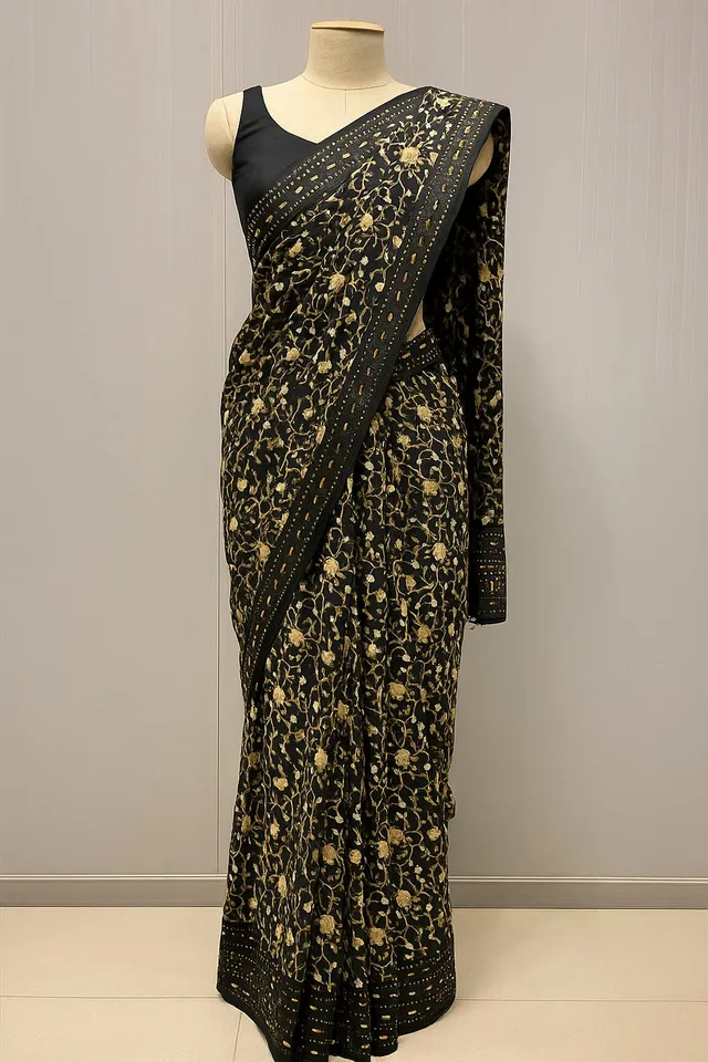 Elegant Black Floral Saree with Sequin Border - View 4