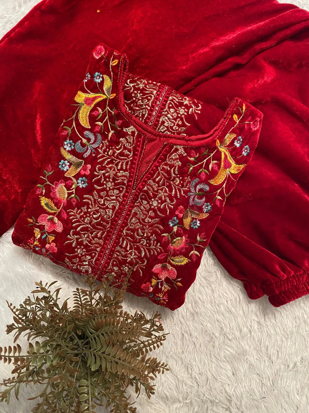 Winter Special Velvet Designer Co-Ord Set - View 5
