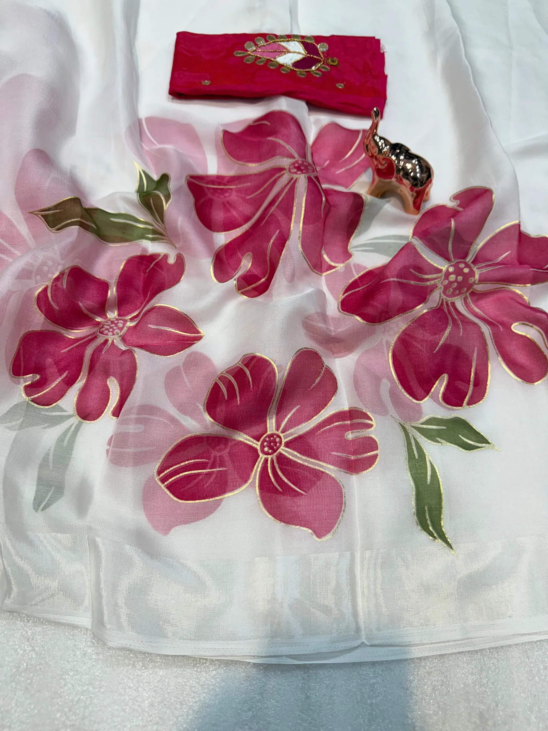 Pure Soft Organza Printed Saree with Foil Outline - View 3