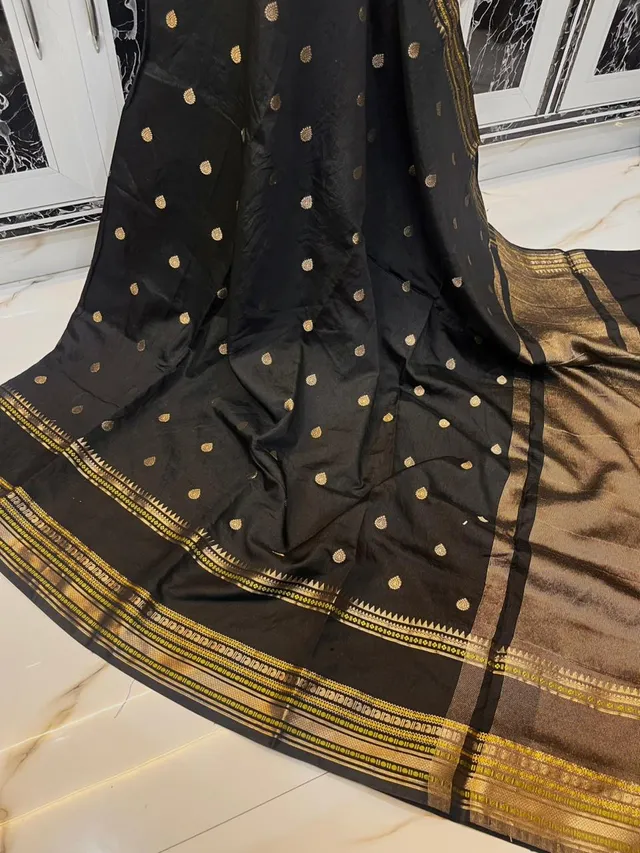 NEW LAUNCH – Banarasi Dyeable Warm Black Silk Saree