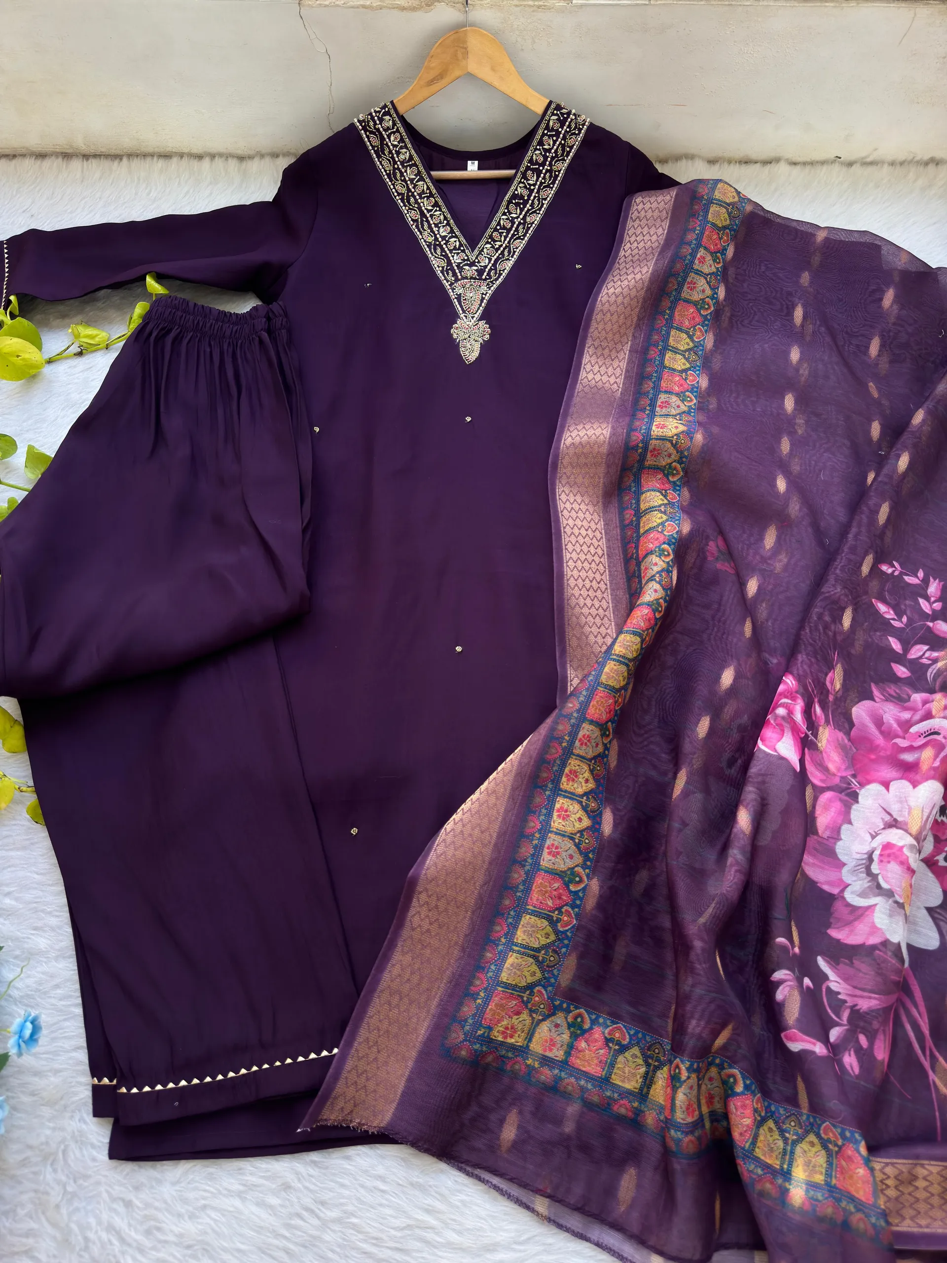 Designer Kurti Pant Dupatta 3-Piece Set - View 3