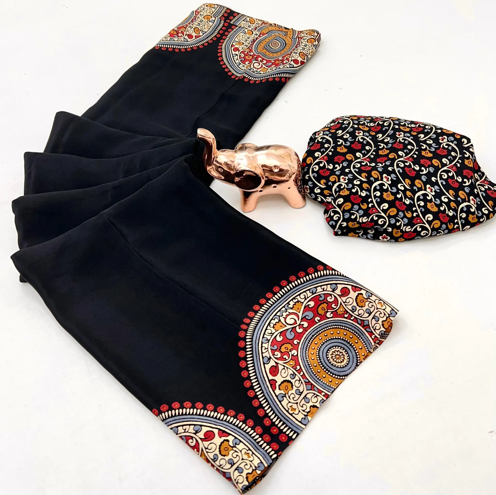New Arrival – Kriyu Ajrakh Gajji Modal Silk Saree - Second View