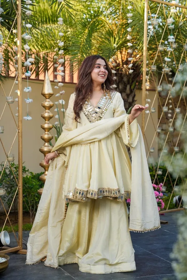 Aliya Cut Kediya Style Mirror Work Plazzo Set