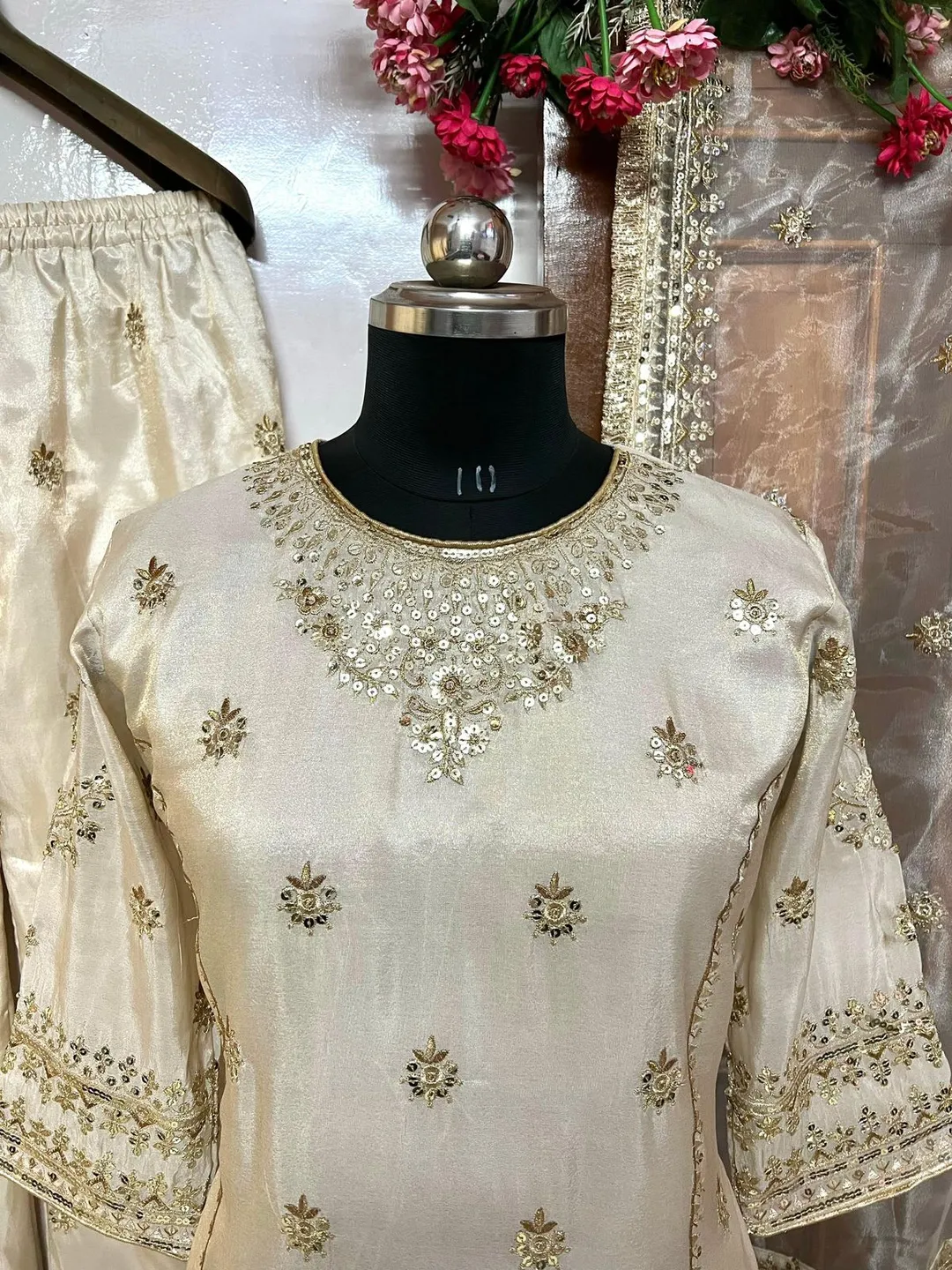Designer Kurti Plazzo Set with Organza Silk Dupatta - View 8