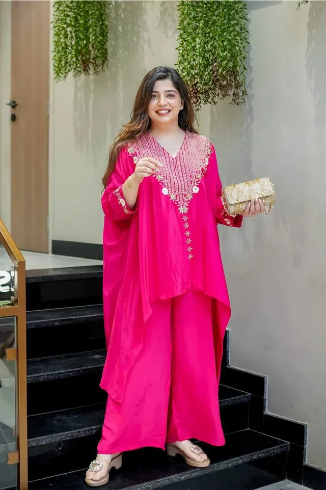 Designer Heavy Chinon Kaftan Cord Set - View 2