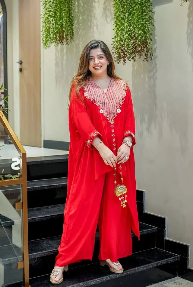 Designer Heavy Chinon Kaftan Cord Set