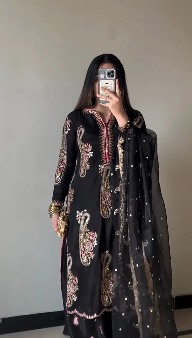Designer Chinon Embroidery Plazzo Set - View 3