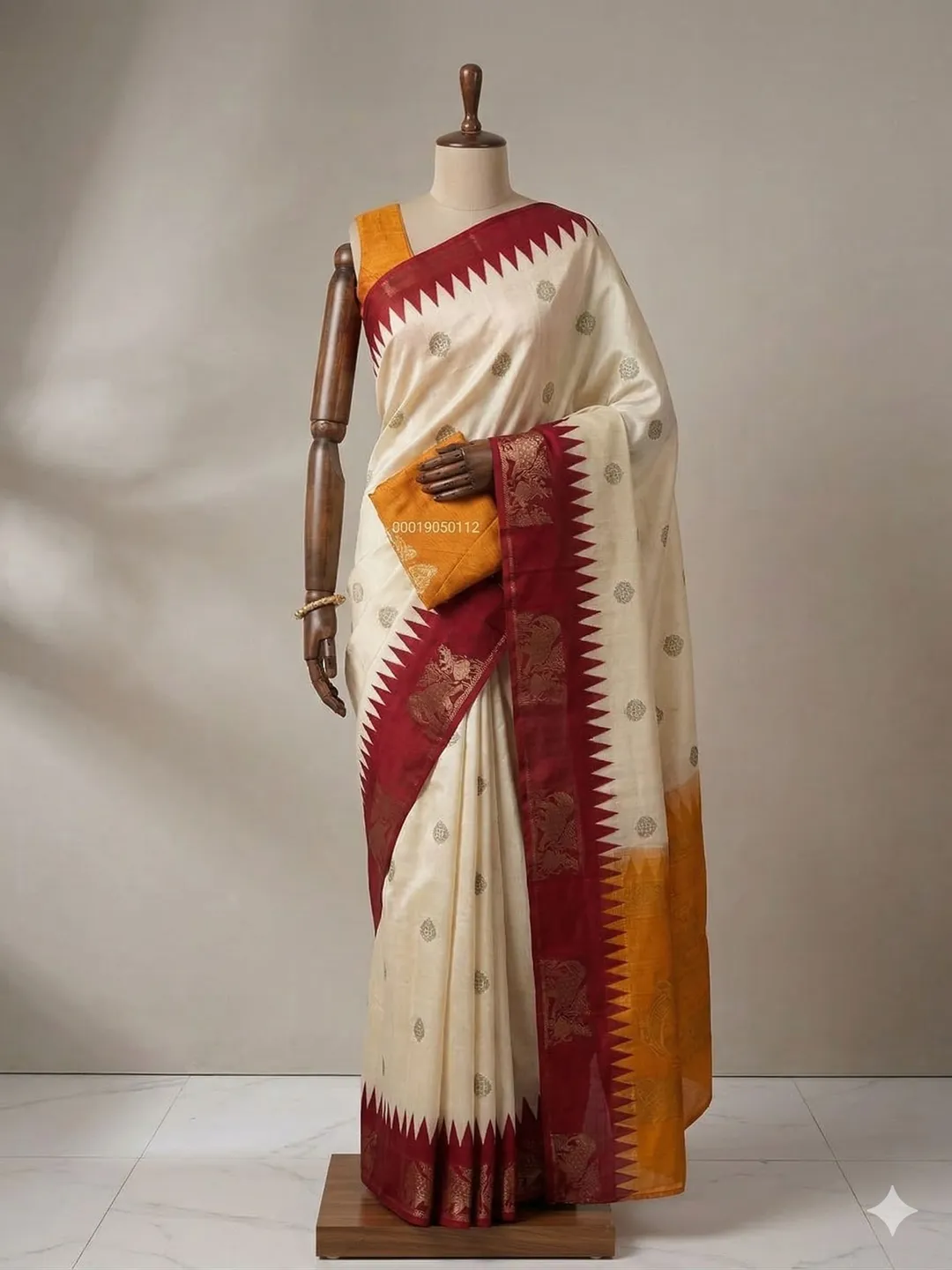 Pure Dola Silk Crepe Crush Saree with Floral Design