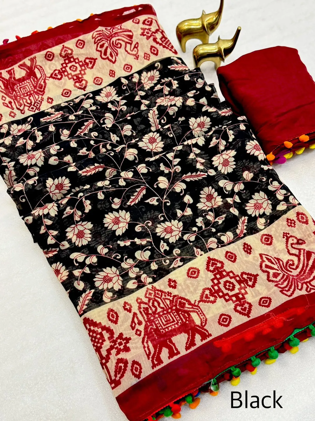 Mulmul Soft Cotton Ikat Saree with Pom Pom Border – Budget Collection - View 2