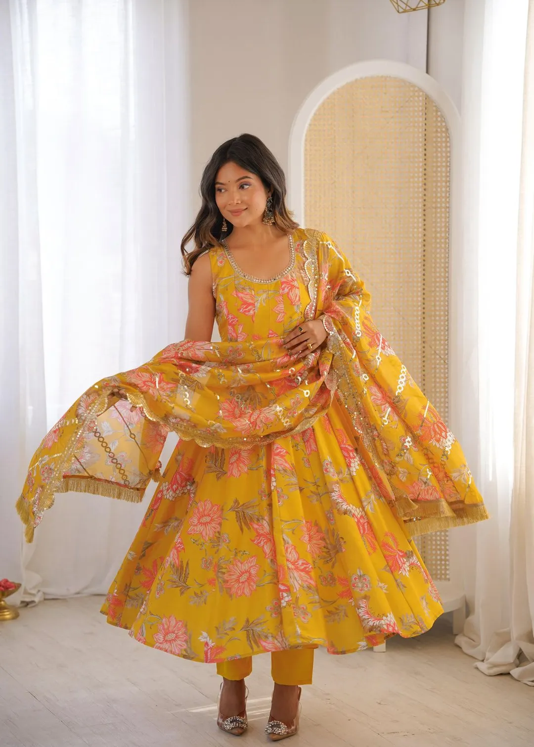 New Floral Print Straight Kali Cut Anarkali Suit - View 2
