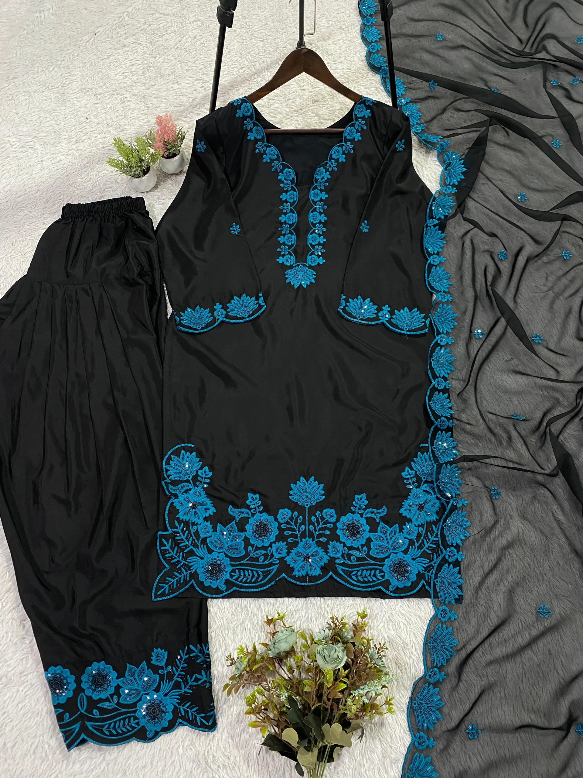 CODE: 2074 | Party Wear Salwar Suit Set