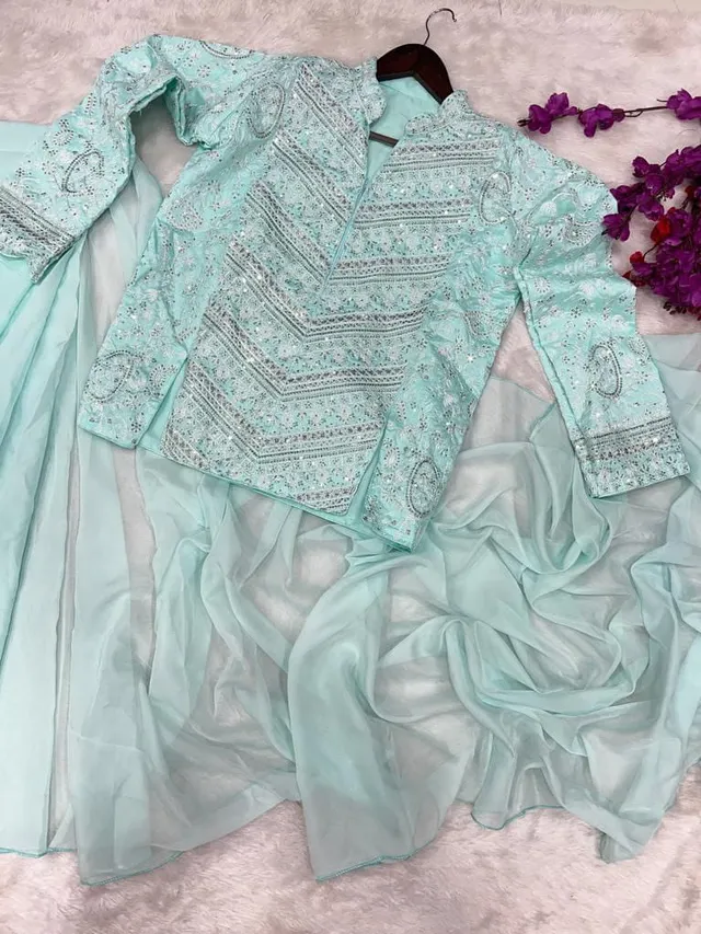 New Super Trending Ready-to-Wear Saree with Full Koti - View 5