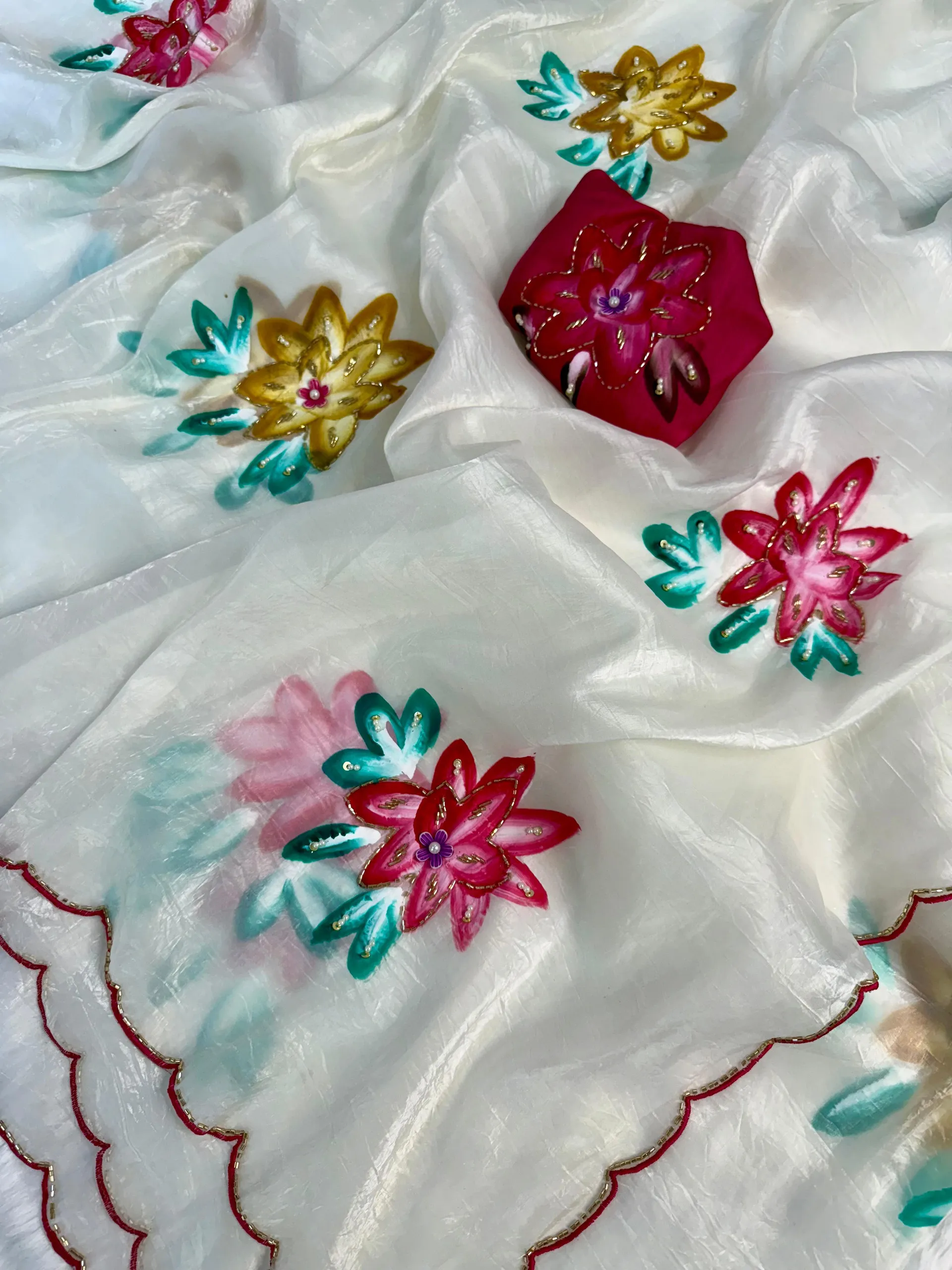 Handwork Elegance in Every Detail - Crush Saree Online India - Buy at ₹1899 - Image 1