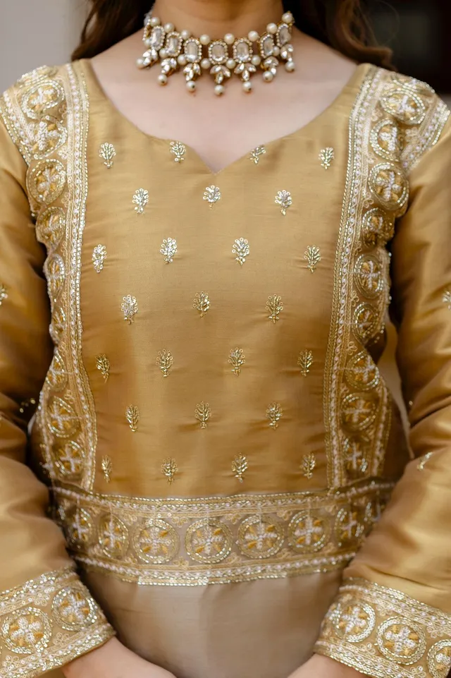 Presenting Our Exclusive Stunning Co-Ord Set - View 8