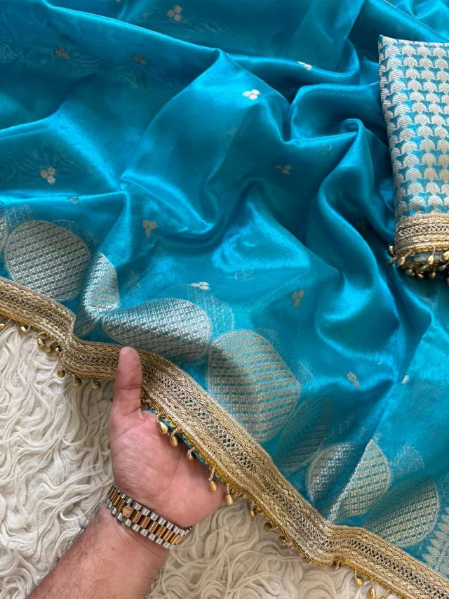 Banarasi Soft Tissue Silk Saree - View 3