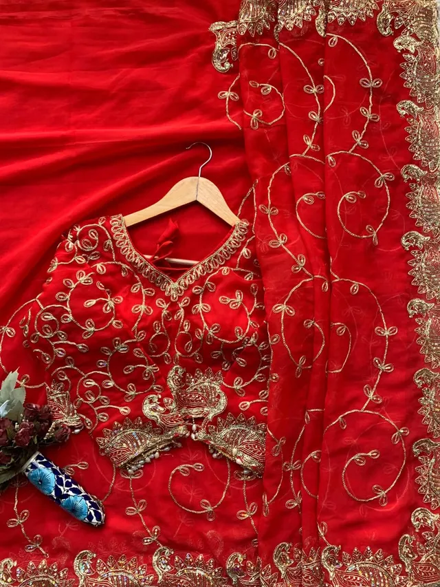 Morni Collection – Elegant Georgette Saree with Stitched Blouse - View 4