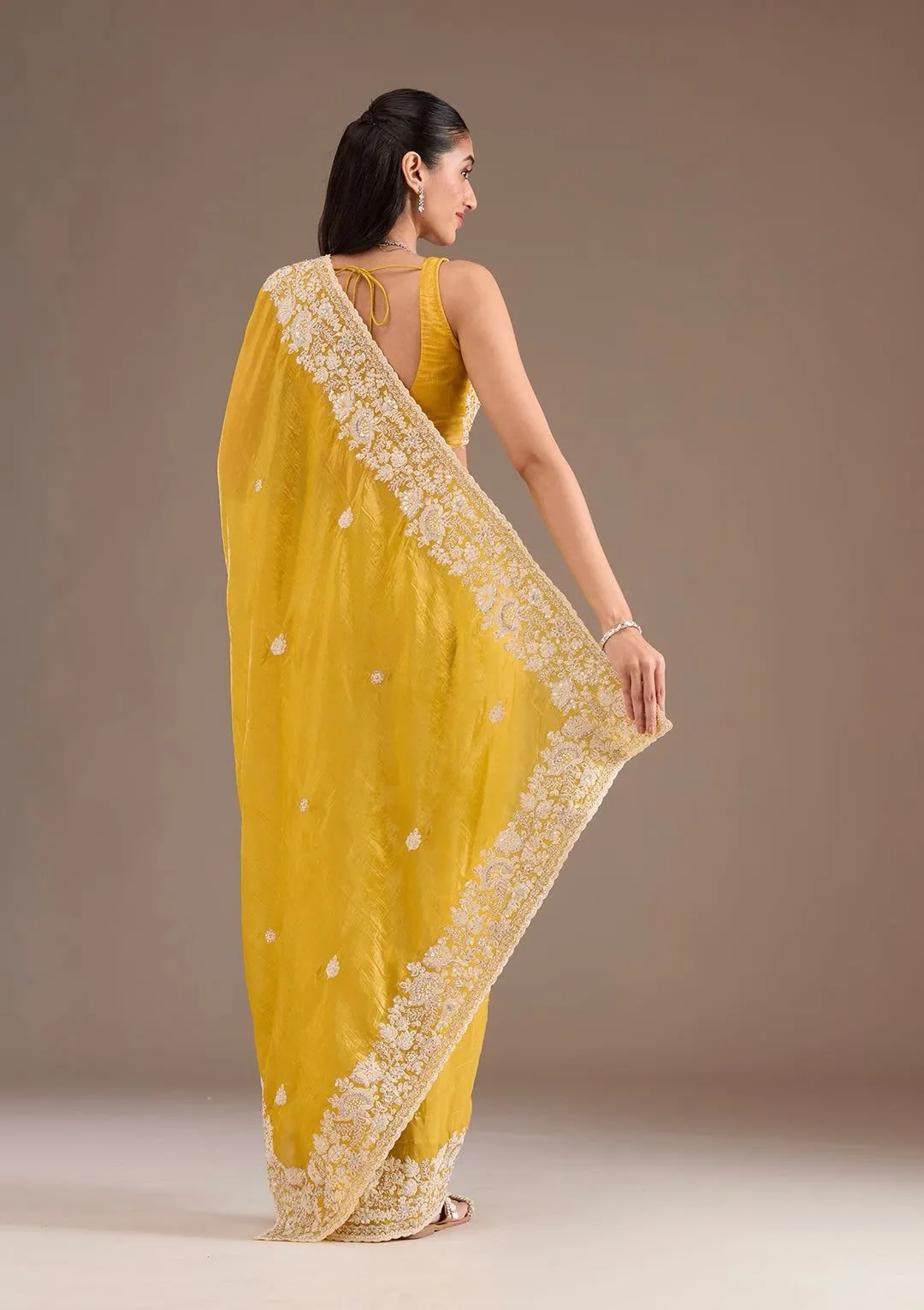 Premium Gold Crush saree - View 3