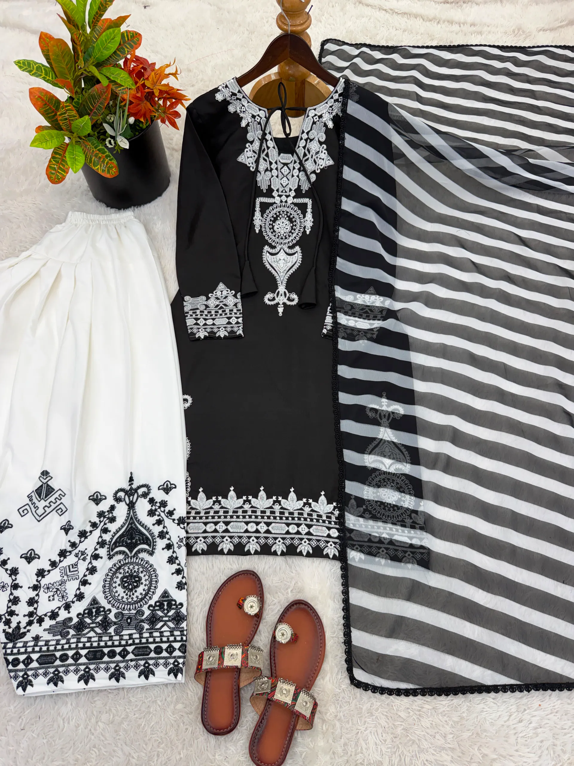 Designer Natural Crepe Silk Top with Farshi Salwar & Printed Dupatta Set - View 5