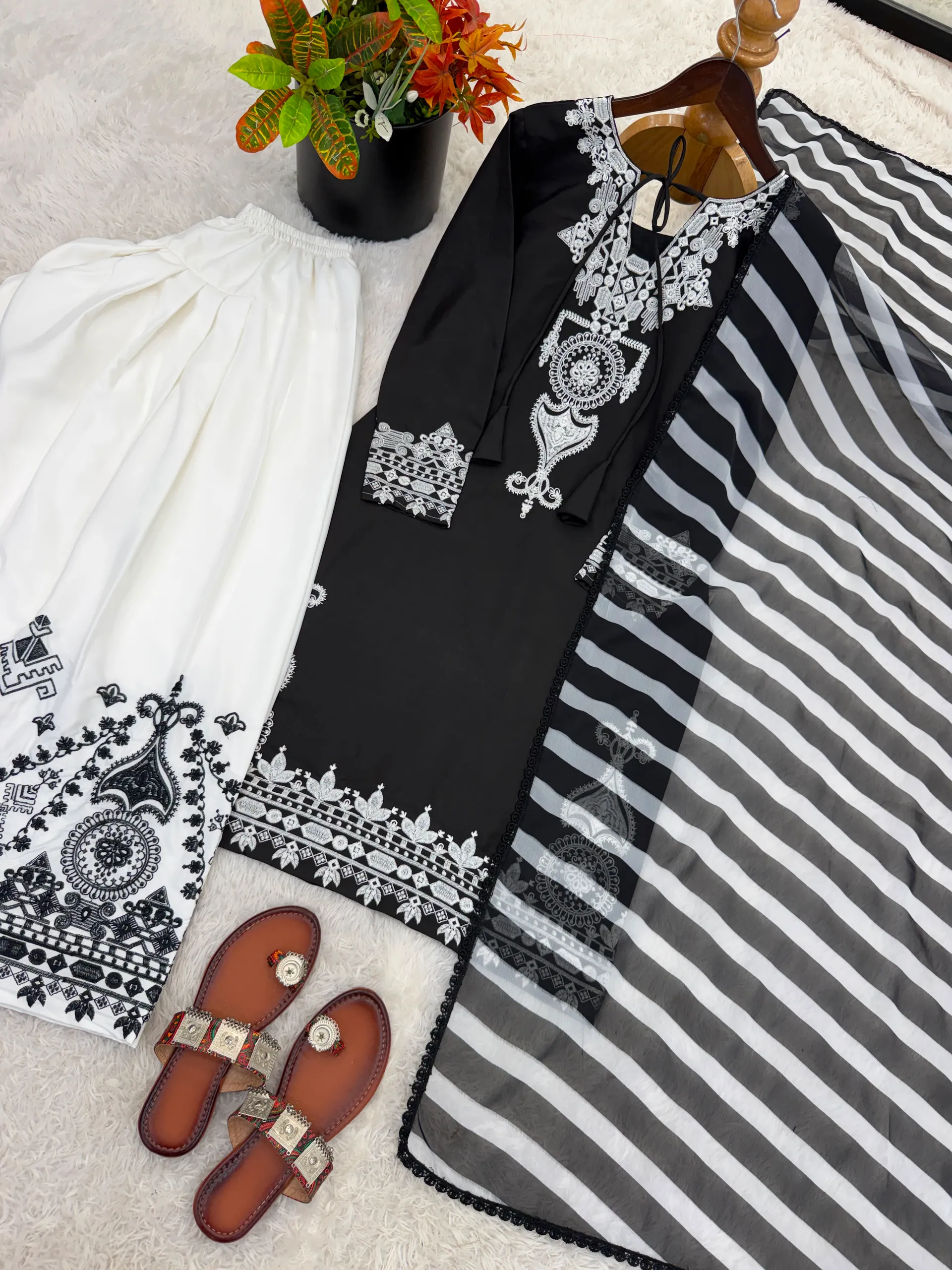 Designer Natural Crepe Silk Top with Farshi Salwar & Printed Dupatta Set - View 6
