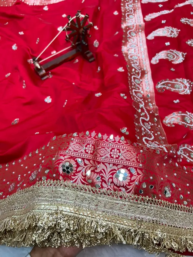 Chand Sitara Collection – Premium Banarasi Semi Katan Silk Saree - View 3