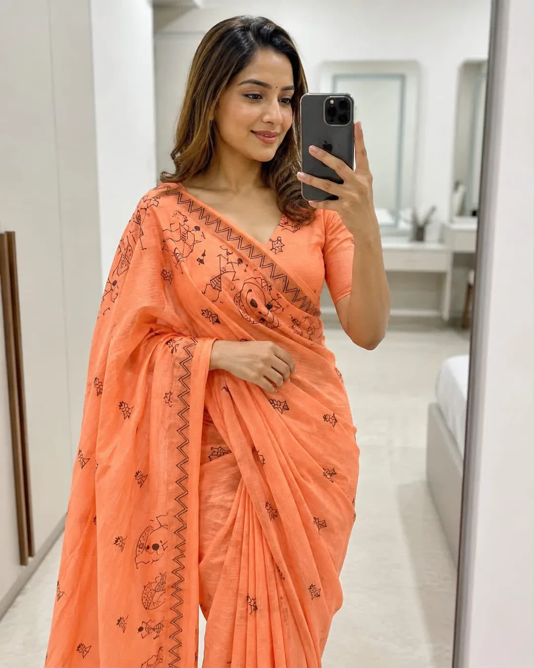 New Trending Linen Cotton Saree with Pallu Tassels - View 3