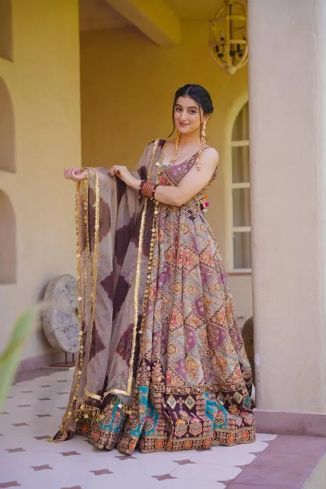 Elegant Digital Printed Jimmy Organza Silk Anarkali Gown Set - View 3
