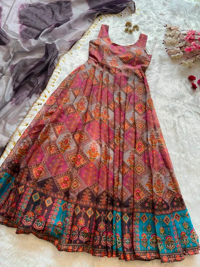 Elegant Digital Printed Jimmy Organza Silk Anarkali Gown Set - View 6