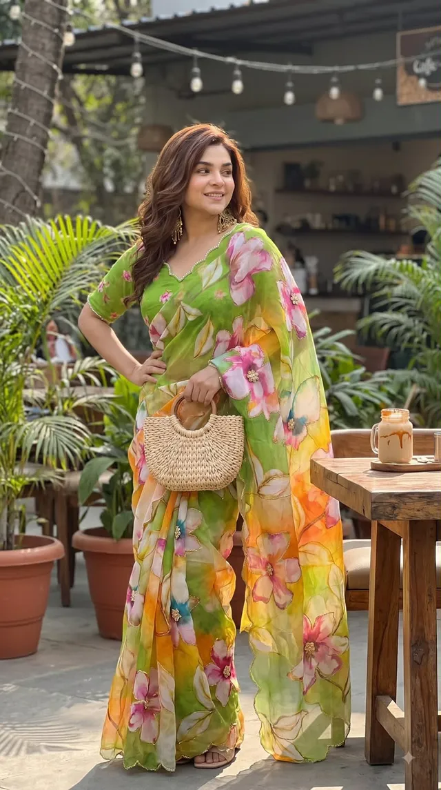 Premium Soft Pure Georgette Handwork Saree