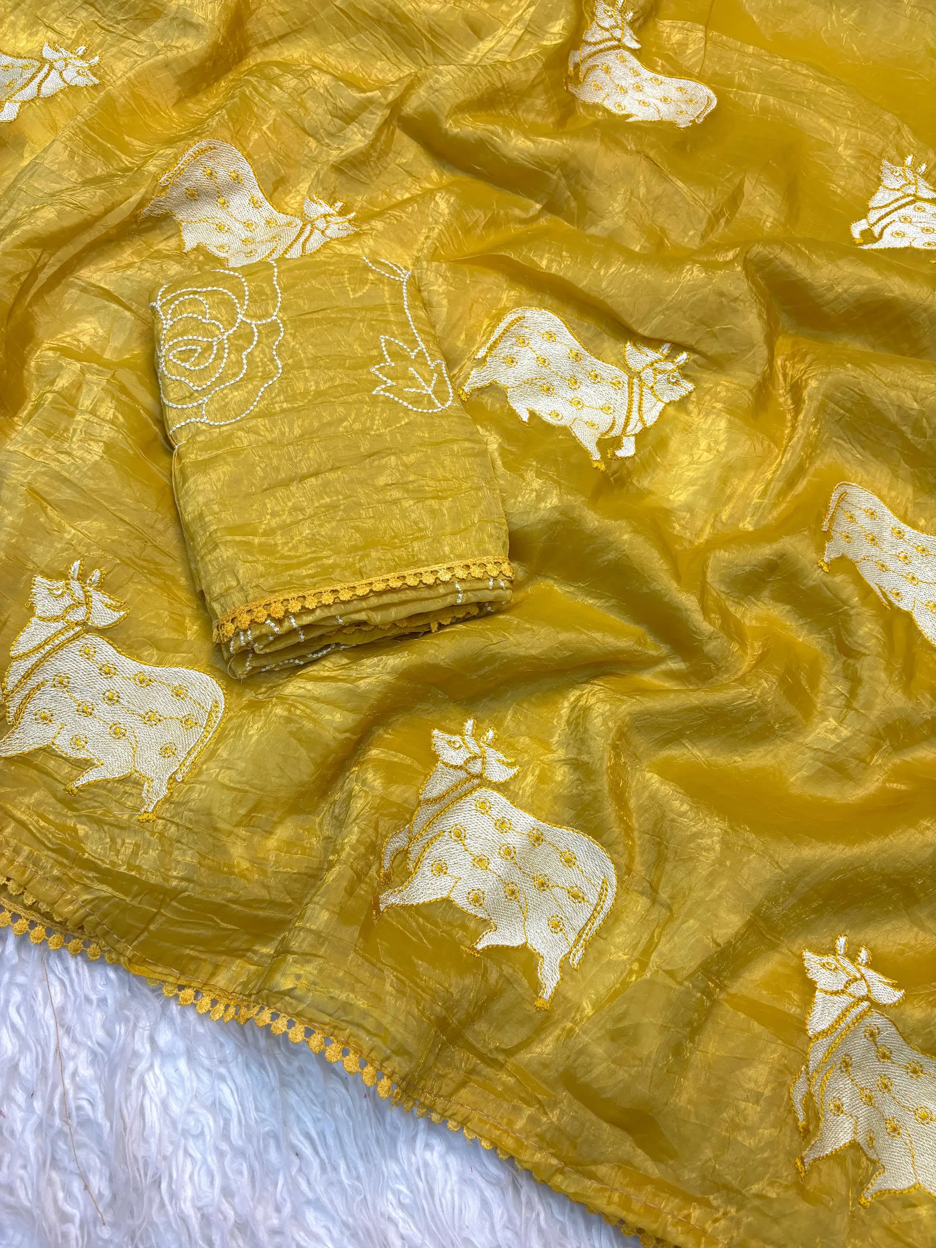 Cow Gold Crush Saree – Partywear Collection - Best saree for Festive