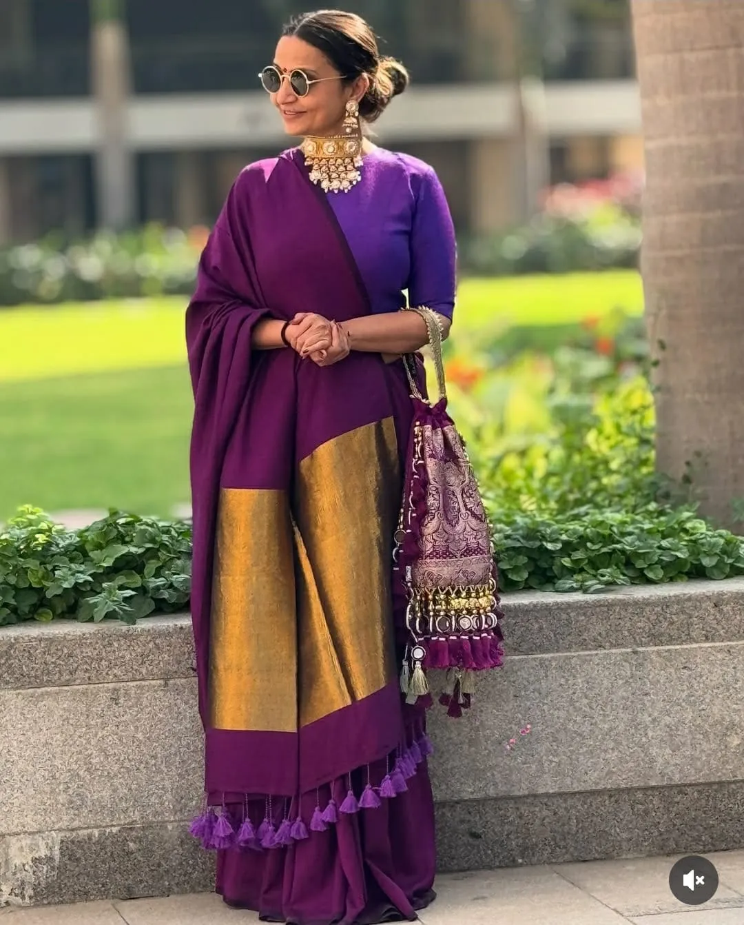 Premium Khadi Tissue Pallu Saree Collection - View 3