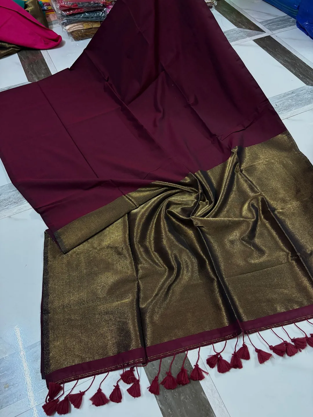 Premium Khadi Tissue Pallu Saree Collection - View 5