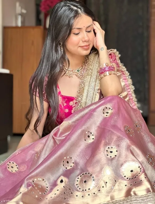 Fresh Launch – Premium Banarasi Soft Tissue Silk Mirror Work Saree - View 4