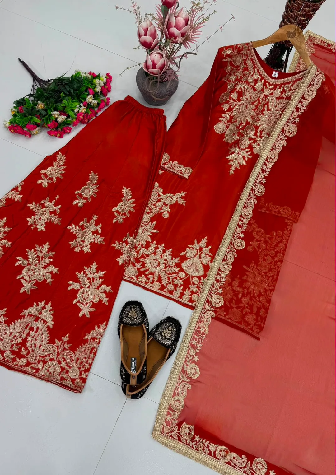New Designer Heavy Embroidery 3-Piece Suit Set - View 3