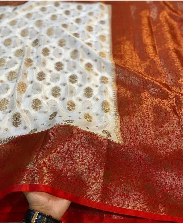 DURGA PUJA SPECIAL - Banarasi Soft Semi-Georgette Silk Saree - View 3