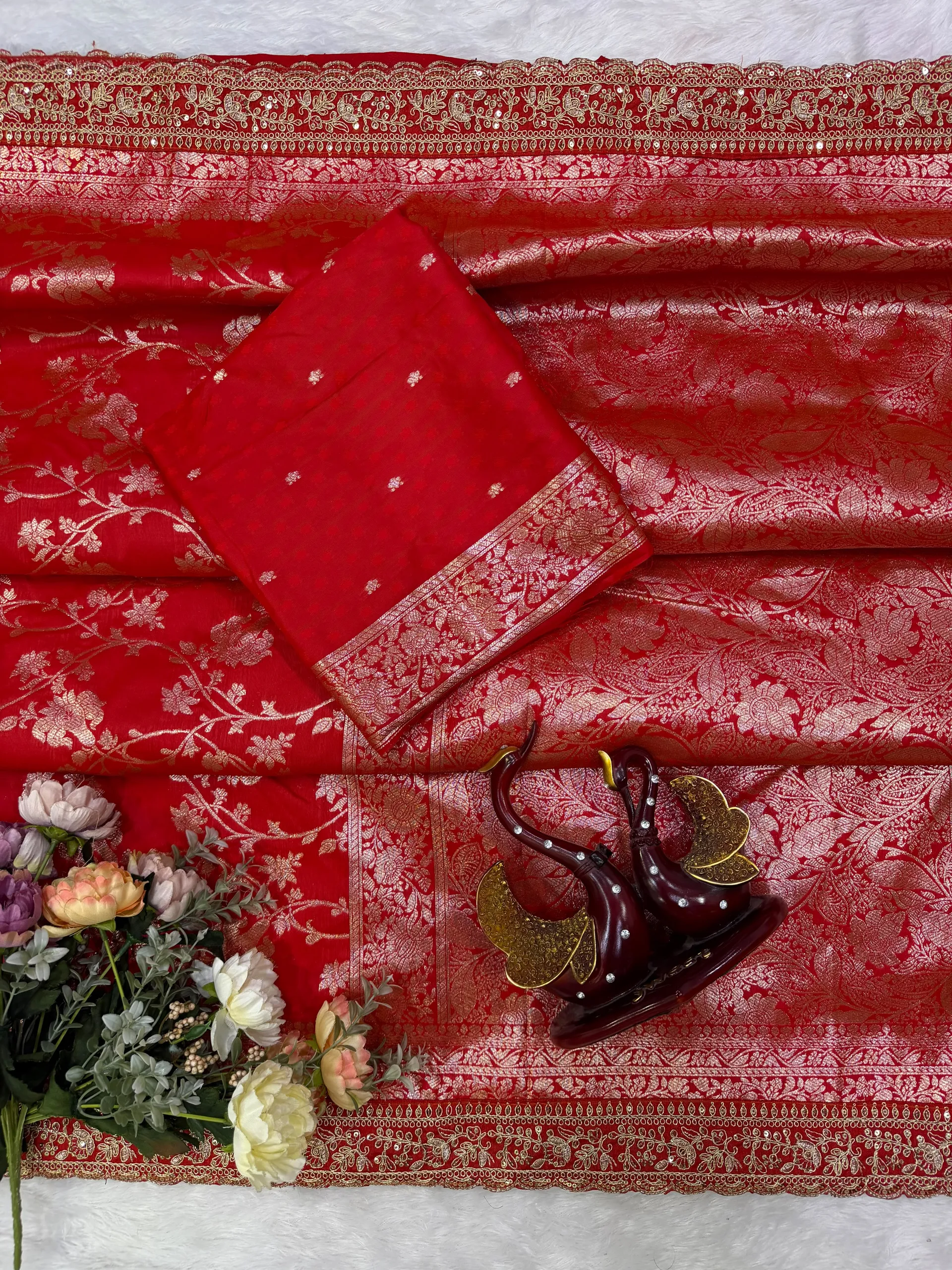 RED SOFT BANARASI JAQUARD SILK SAREE WITH SEQUINS & DORI WORK - View 8